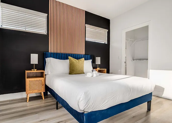 Boulevard 2br By Stadium Pool Parking Gym 05 Apartment